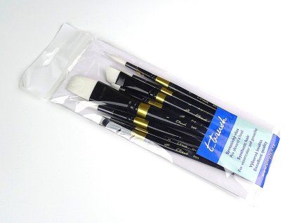 Sada syntetických štětců pro akvarelové barvy a kvaš t brush